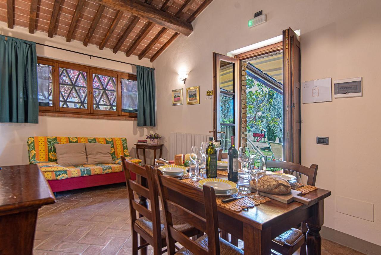Agriturismo Casavaiano Gambassi Terme Exterior foto