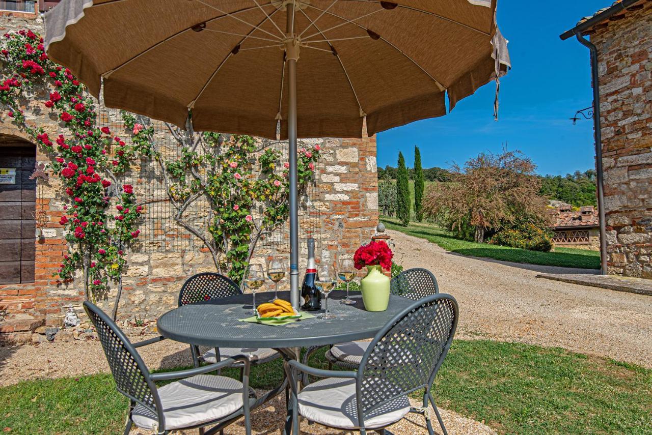 Agriturismo Casavaiano Gambassi Terme Exterior foto